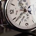 Patek Philippe Annual Calendar 5146G-001 (2010) - Beige dial 39 mm White Gold case (3/8)