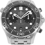 Omega Seamaster Diver 300 M 210.30.44.51.01.001 (2020) - Black dial 44 mm Steel case (2/5)