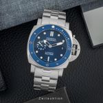 Panerai Luminor Submersible PAM02068 (Unknown (random serial)) - Blue dial 42 mm Steel case (3/8)