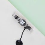 Cartier Panthère WSPN0013 (2026) - Silver dial 23 mm Steel case (2/8)