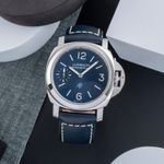 Panerai Luminor PAM01085 (Unknown (random serial)) - Blue dial 44 mm Steel case (1/8)