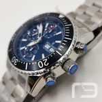 Revue Thommen Diver's Day-Date Chronograph 17030.6123 (2024) - Blue dial 45 mm Steel case (3/8)