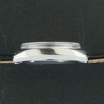 Omega Genève 146.010 - (5/8)