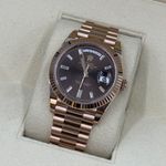 Rolex Day-Date 40 228235 (2024) - Brown dial 40 mm Rose Gold case (7/8)