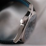 Patek Philippe Calatrava 6007G-011 (2025) - Black dial 40 mm White Gold case (8/8)