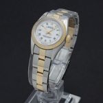 Rolex Oyster Perpetual 67193 (1995) - Wit wijzerplaat 26mm Goud/Staal (2/7)