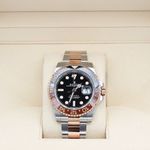 Rolex GMT-Master II 126711CHNR (Onbekend (willekeurig serienummer)) - Zwart wijzerplaat 40mm Goud/Staal (2/8)