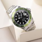 Rolex Submariner Date 16610LV (2004) - 40mm Staal (4/8)