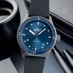 Blancpain Fifty Fathoms Bathyscaphe 5000-0240-NAOA (Onbekend (willekeurig serienummer)) - Blauw wijzerplaat 44mm Keramiek (3/8)