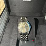 Tudor Black Bay 79660 (2024) - Zwart wijzerplaat 39mm Staal (1/8)