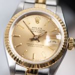 Rolex Lady-Datejust 69173 (1995) - Champagne wijzerplaat 26mm Goud/Staal (2/8)