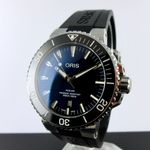Oris Aquis Date 01 733 7730 4135-07 4 24 64EB (2025) - Blauw wijzerplaat 44mm Staal (1/6)