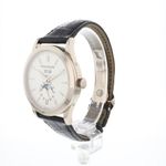 Patek Philippe Annual Calendar 5396G-011 (2021) - Silver dial 39 mm White Gold case (2/6)
