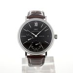 IWC Portofino Hand-Wound IW510102 (2024) - Zwart wijzerplaat 45mm Staal (2/4)