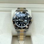 Rolex Sea-Dweller 126603 (2023) - Zwart wijzerplaat 43mm Goud/Staal (2/8)