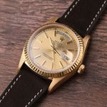 Rolex Day-Date 36 18038 (1978) - Champagne wijzerplaat 36mm Geelgoud (6/8)