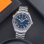 Omega Seamaster Planet Ocean 232.30.44.22.03.001 (Onbekend (willekeurig serienummer)) - Blauw wijzerplaat 44mm Staal (1/8)