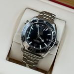 Omega Seamaster Planet Ocean 215.30.44.21.01.001 (2024) - Black dial 43 mm Steel case (8/8)