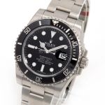 Rolex Submariner Date 116610LN (2010) - Black dial 40 mm Steel case (1/8)