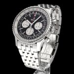 Breitling Navitimer 01 AB0127 (2022) - Black dial 46 mm Steel case (2/8)