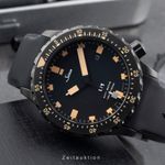 Sinn U1 1010.023 (Onbekend (willekeurig serienummer)) - Zwart wijzerplaat 44mm Staal (2/8)