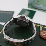 Rolex Sea-Dweller 4000 16600 (2003) - Black dial 40 mm Steel case (6/8)