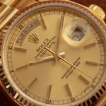 Rolex Day-Date 36 18038 (1981) - Champagne dial 36 mm Yellow Gold case (7/8)