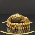 Rolex Day-Date 36 18038 (1982) - Gold dial 36 mm Yellow Gold case (7/7)