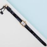 Cartier Tank Louis Cartier WGTA0352 (2026) - Silver dial 17 mm Yellow Gold case (2/8)