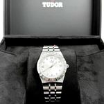 Tudor Royal 28400 (2025) - 34mm Staal (3/10)