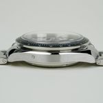 Omega Speedmaster Racing 326.30.40.50.01.001 (2025) - Black dial 40 mm Steel case (8/8)