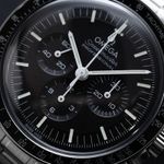 Omega Speedmaster Professional Moonwatch 310.30.42.50.01.001 (2024) - Black dial 42 mm Steel case (2/6)