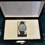 Patek Philippe Aquanaut 5168G-010 (2025) - Groen wijzerplaat 42mm Witgoud (3/8)