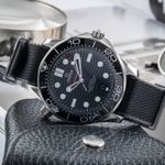 Omega Seamaster Diver 300 M 210.32.42.20.01.001 (Onbekend (willekeurig serienummer)) - Zwart wijzerplaat 42mm Staal (2/8)