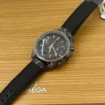 Omega Speedmaster 311.63.44.51.06.001 (2026) - Black dial 44 mm Ceramic case (10/10)