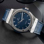 Hublot Classic Fusion Blue 542.NX.7170.LR (Unknown (random serial)) - Blue dial 42 mm Titanium case (2/8)