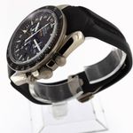 Omega Speedmaster HB-SIA 321.92.44.52.01.001 - (2/7)