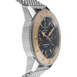 Breitling Superocean Heritage Chronograph U23370 (2012) - Black dial 44 mm Gold/Steel case (7/8)