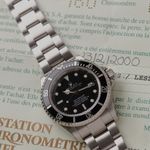 Rolex Sea-Dweller 4000 16600 (1990) - Black dial 40 mm Steel case (2/7)