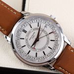 Patek Philippe Calatrava 5212A-001 (2024) - Silver dial 40 mm Steel case (1/8)