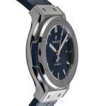 Hublot Classic Fusion Blue 565.NX.7170.LR (2022) - 38mm Titanium (6/8)