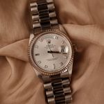 Rolex Day-Date 36 18239 (1999) - Silver dial 36 mm White Gold case (1/8)