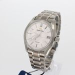 Grand Seiko Heritage Collection SBGA413 (2024) - Roze wijzerplaat 40mm Titanium (5/5)