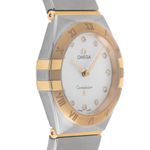 Omega Constellation Quartz 131.20.28.60.52.001 (2024) - Silver dial 28 mm Steel case (5/7)