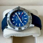 Breitling Avenger A32320101C1X1 (2024) - Blue dial 44 mm Steel case (5/7)