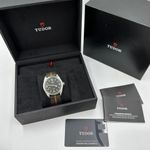 Tudor Ranger 79950 - (2/10)