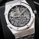 Audemars Piguet Royal Oak Jumbo 16204BC.OO.1240BC.01 (2025) - Transparant wijzerplaat 39mm Witgoud (1/8)