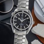 Omega Seamaster Planet Ocean 2200.50.00 (Onbekend (willekeurig serienummer)) - Zwart wijzerplaat 46mm Staal (3/8)