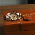 Rolex Day-Date 36 18239 (1990) - Silver dial 36 mm White Gold case (2/7)