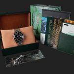 Rolex Submariner Date 16610 (1996) - Black dial 40 mm Steel case (8/8)